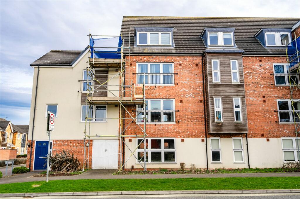 2 bedroom apartment for sale in Sorrel Road, Grimsby, Lincolnshire, DN34