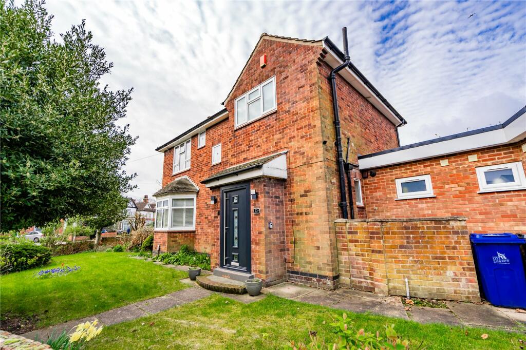 4 bedroom detached house for sale in Brighowgate, Grimsby, Lincolnshire