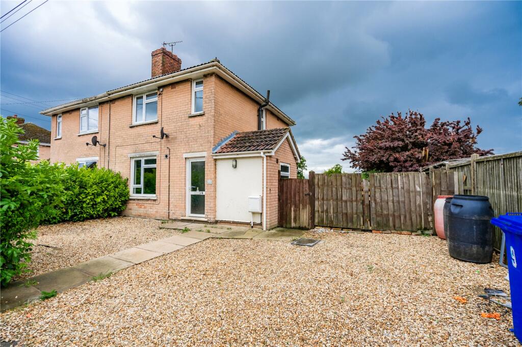 3 bedroom semidetached house for sale in Stump Cross Lane, Swineshead