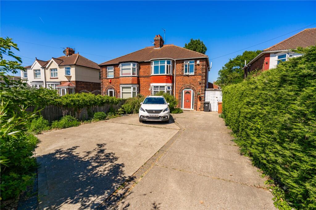 Main image of property: Laceby Road, Grimsby, Lincolnshire, DN34