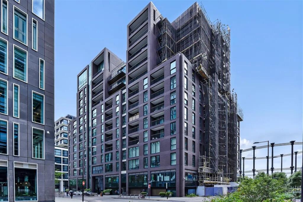 Main image of property: Plimsoll Building, Handyside Street, Kings Cross, London, N1C