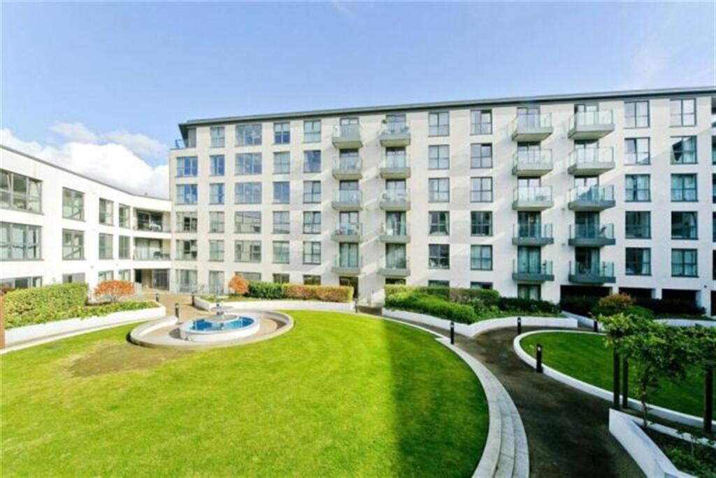 Main image of property: St William's Court, King's Cross, Islington, 1 Gifford Street, London, N1