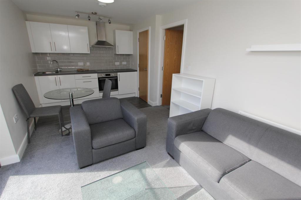 2 bedroom apartment for sale in Victoria House, Skinner Lane, Leeds, LS7