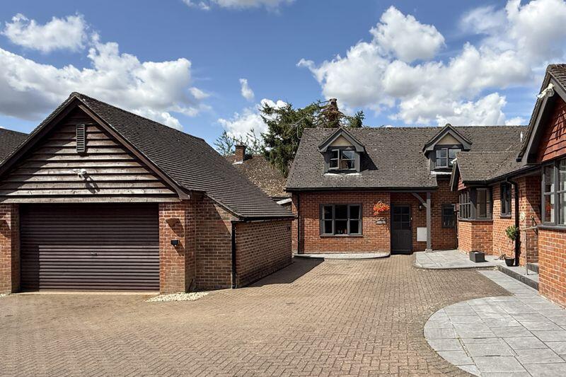 Main image of property: Ickleton Road, Wantage