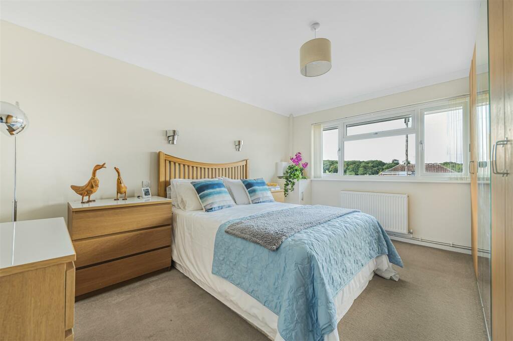 Additional property image - Castlefields, Istead Rise, Gravesend