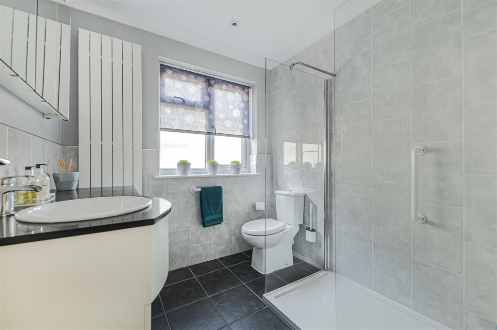 Additional property image - Castlefields, Istead Rise, Gravesend