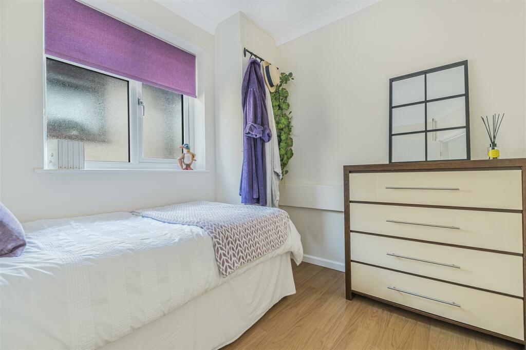 Additional property image - Castlefields, Istead Rise, Gravesend