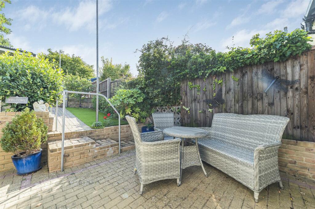 Additional property image - Castlefields, Istead Rise, Gravesend