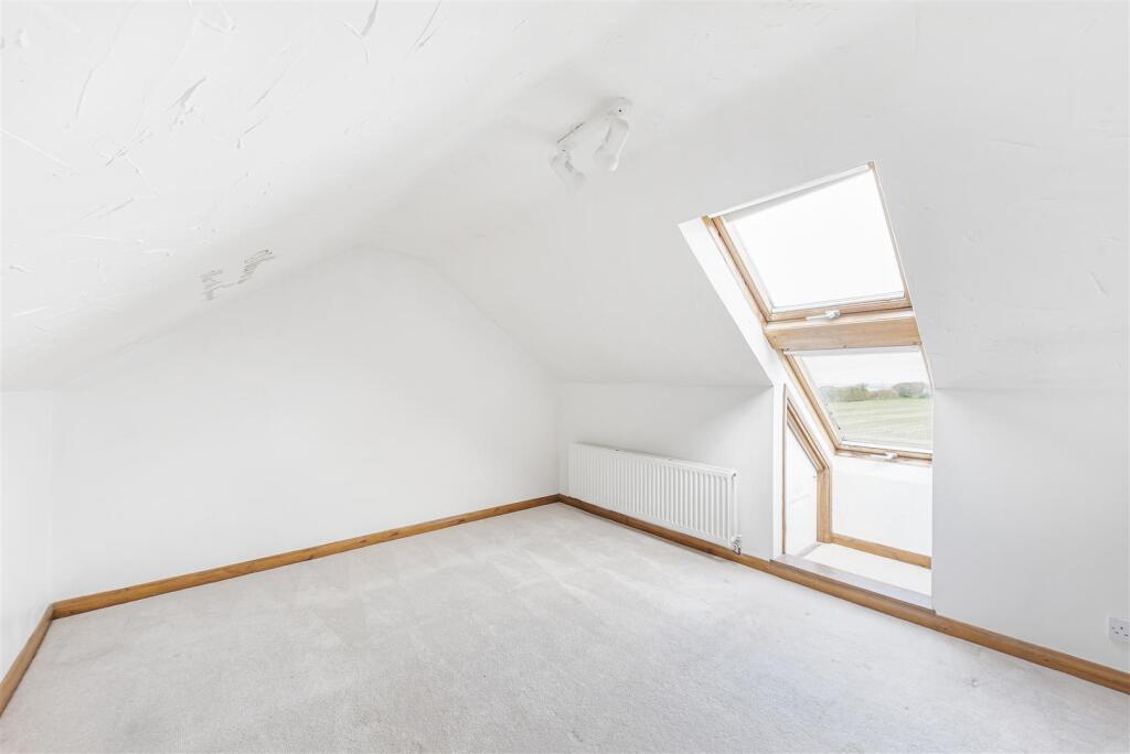 Additional property image - Gravesend Road, Shorne,