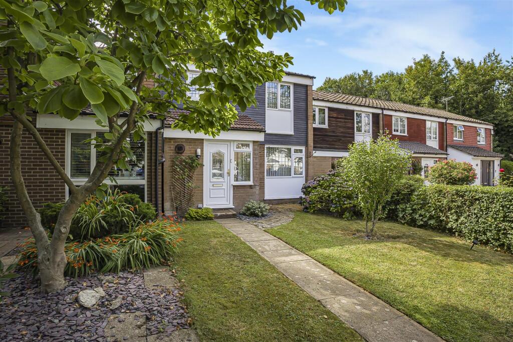 Main image of property: Chestnut Lane, Vigo