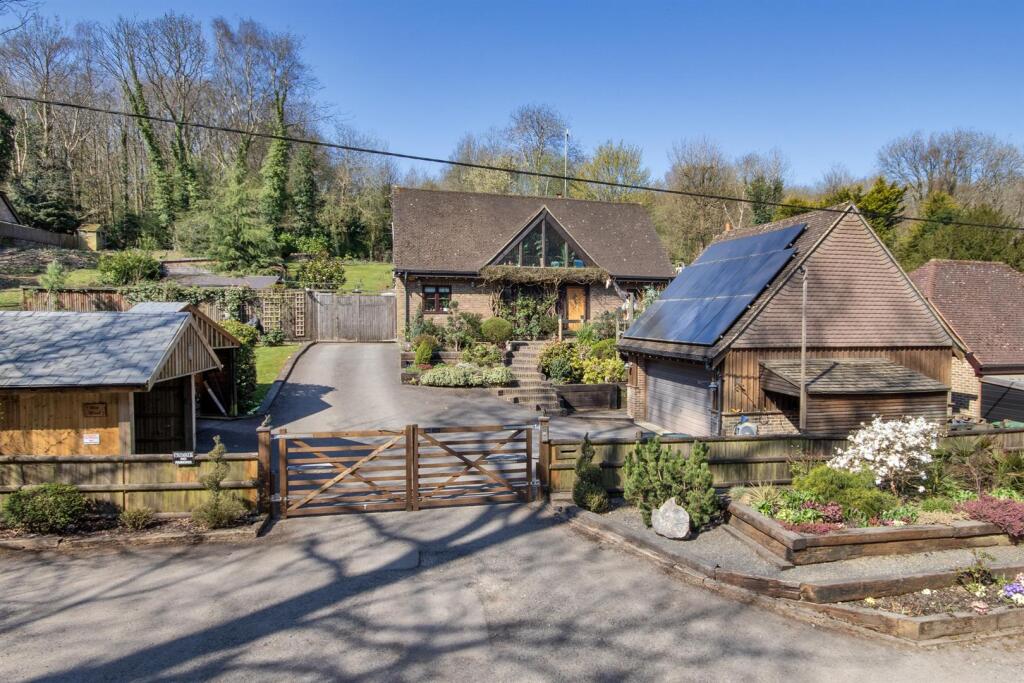 Main image of property: Rhododendron Avenue, Meopham