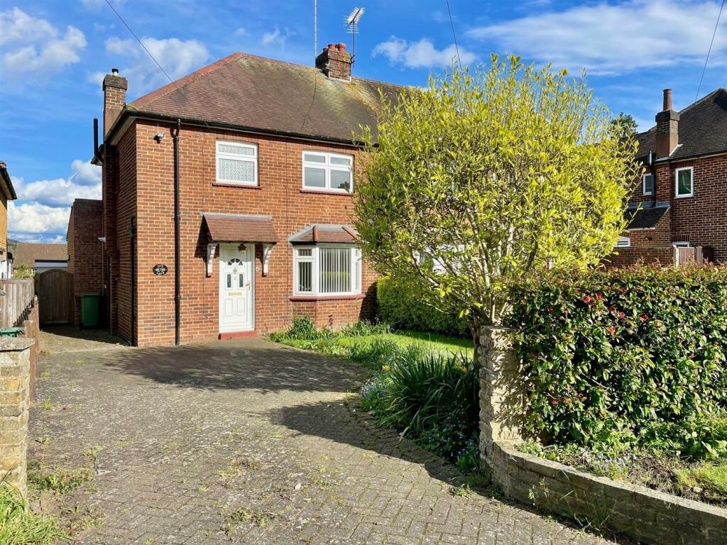 3 bedroom semidetached house for sale in Rye Lane, Otford, Sevenoaks, TN14