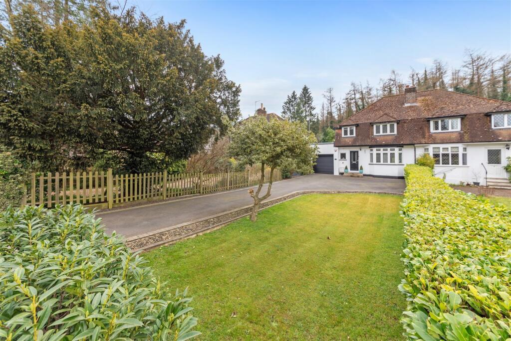 Main image of property: London Road, Halstead