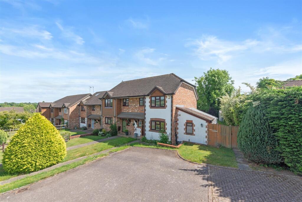 Main image of property: Robinwood Drive, Seal, Sevenoaks