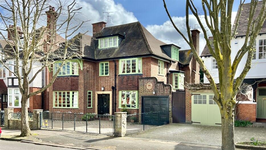 Main image of property: The Drive, Chingford, E4