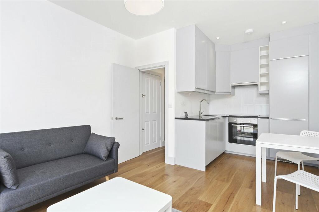 Main image of property: St Stephens Ave, London, W12