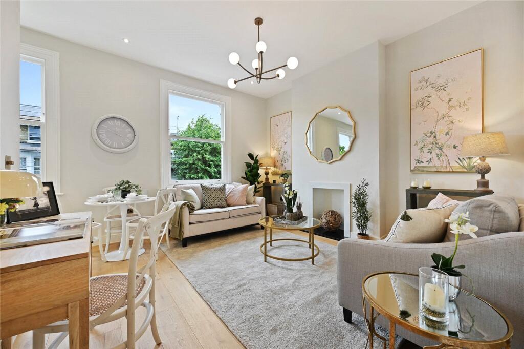 Main image of property: St Stephens Avenue, London, W12