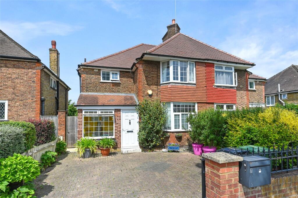 Main image of property: Steventon Road, London, W12