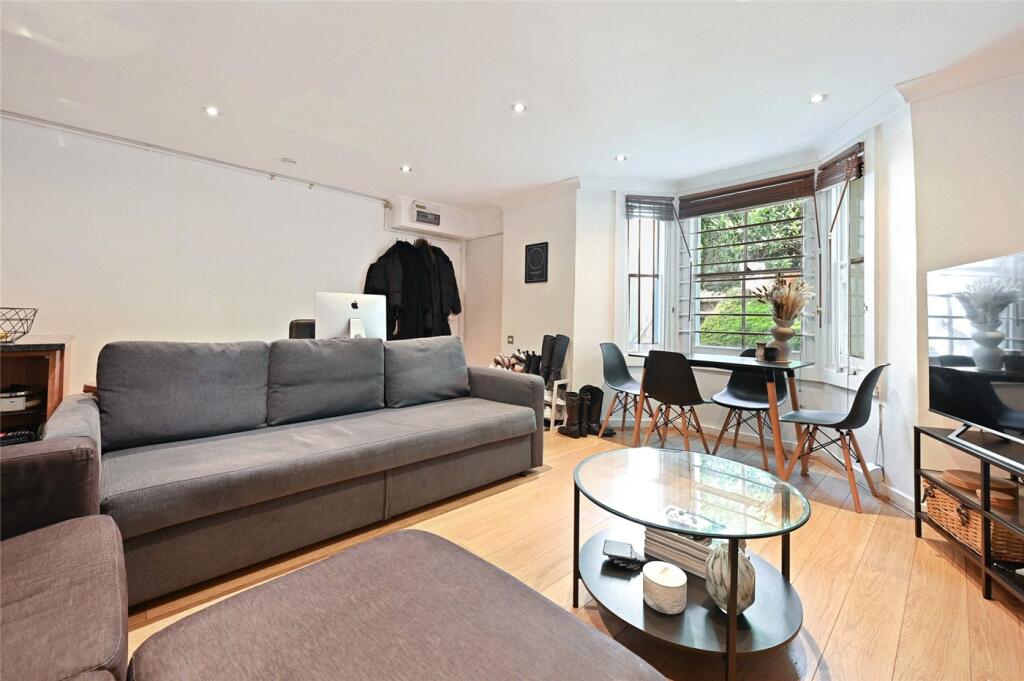 Main image of property: Coningham Road, London, W12