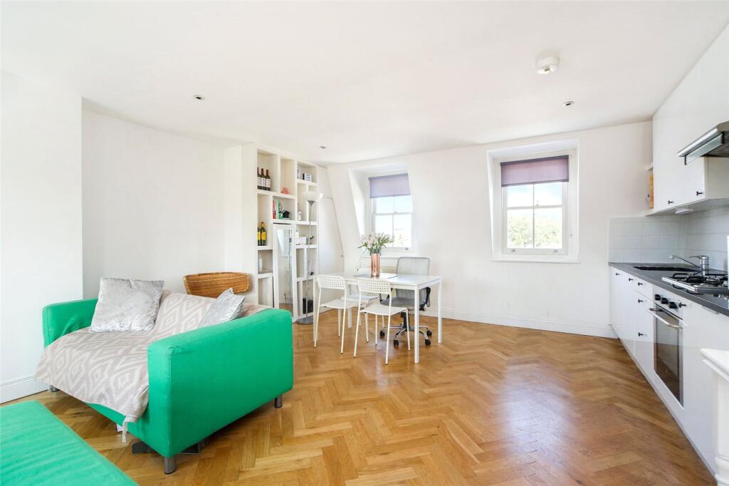 Main image of property: Clifton Avenue, London, W12