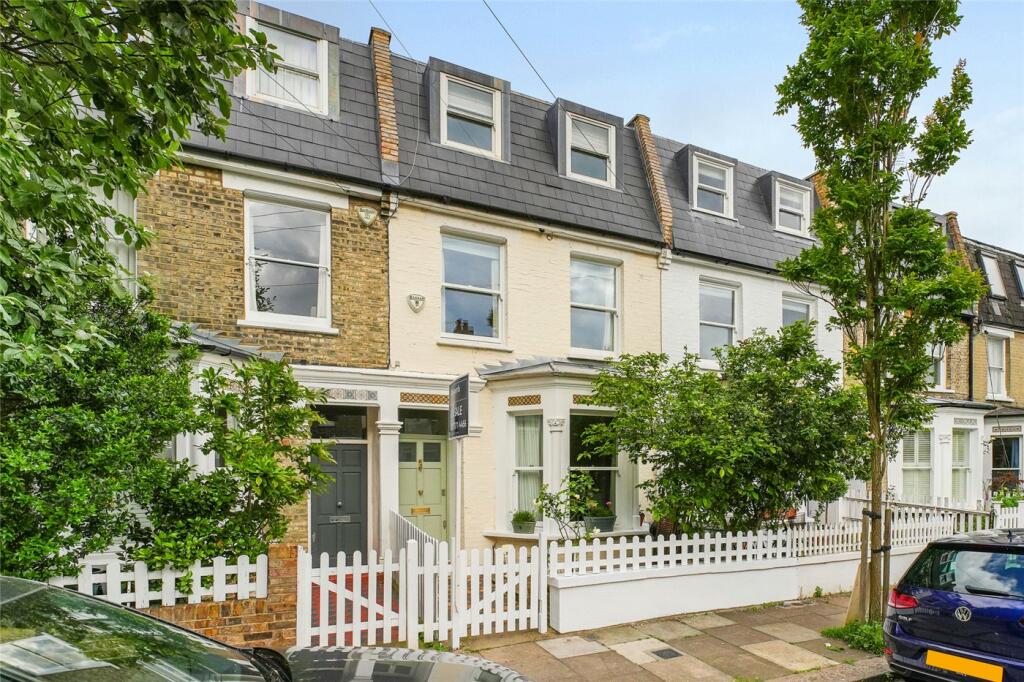 5 bedroom terraced house for sale in Carthew Road, Brackenbury Village