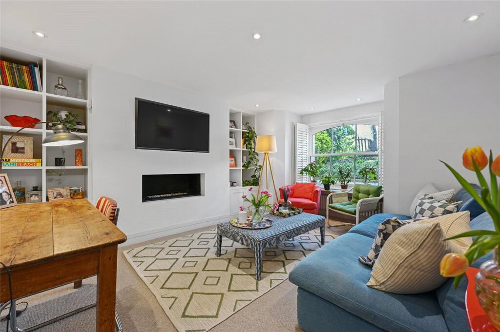 Main image of property: Grove Mansions, Hammersmith Grove, London, W6