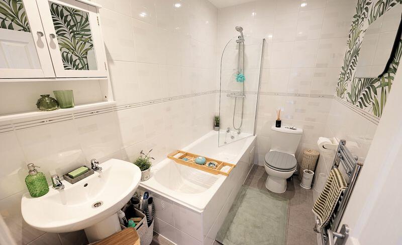 Additional property image - A superb 2 bedroom ground floor flat in Nailsea