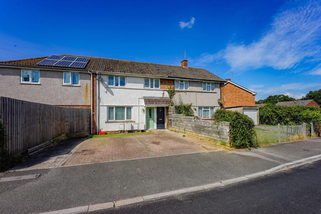 Main image of property: Greenfield Crescent, Nailsea
