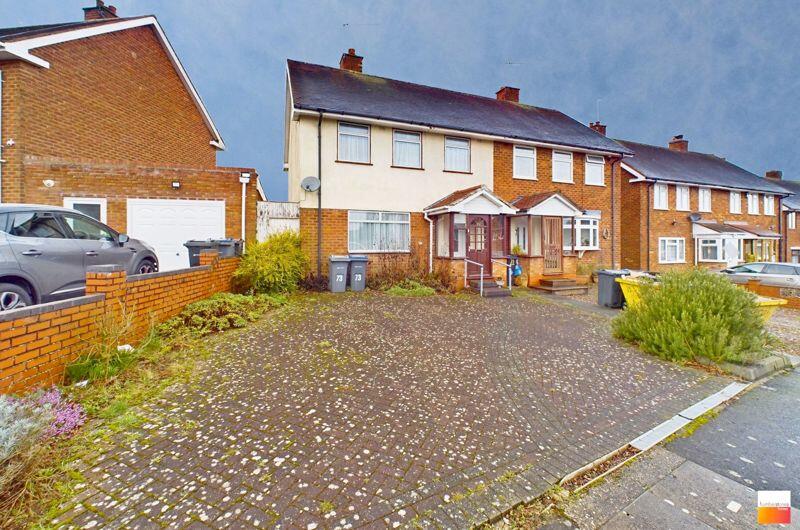 3 bedroom semidetached house for sale in Faraday Avenue, Quinton, B32