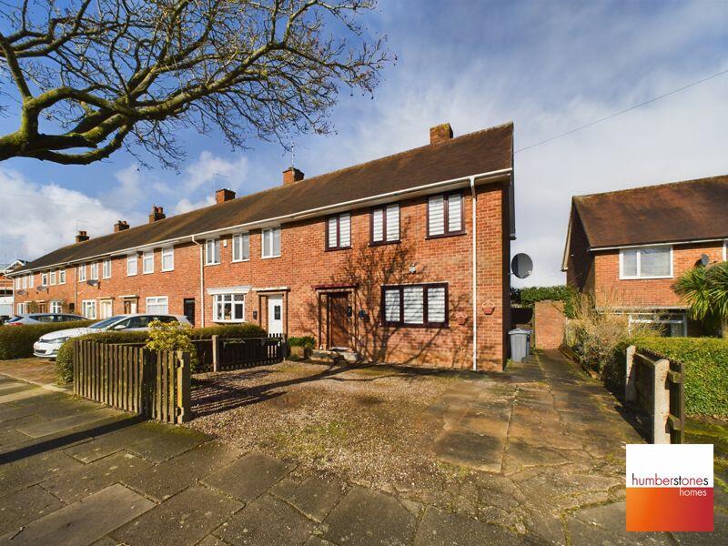 3 bedroom end of terrace house for sale in Pitman Road, Quinton, B32