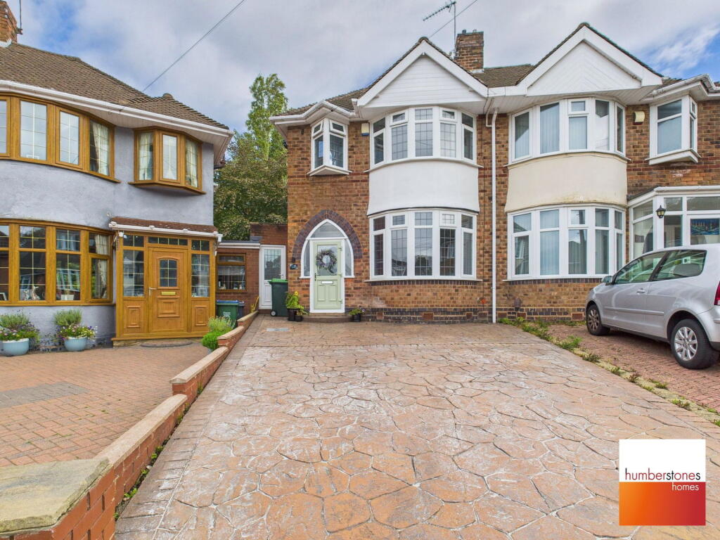 Main image of property: Park Avenue, Oldbury, B68 8EP