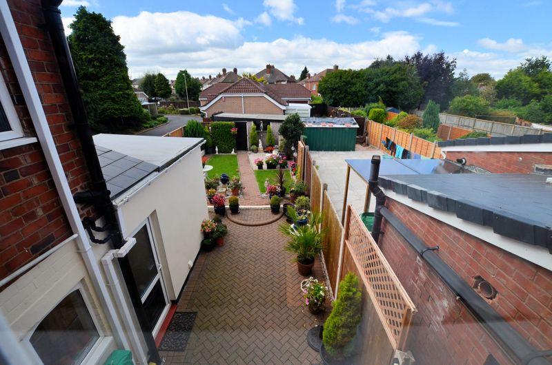 3 bedroom end of terrace house for sale in Fairfield Road, Halesowen, B62