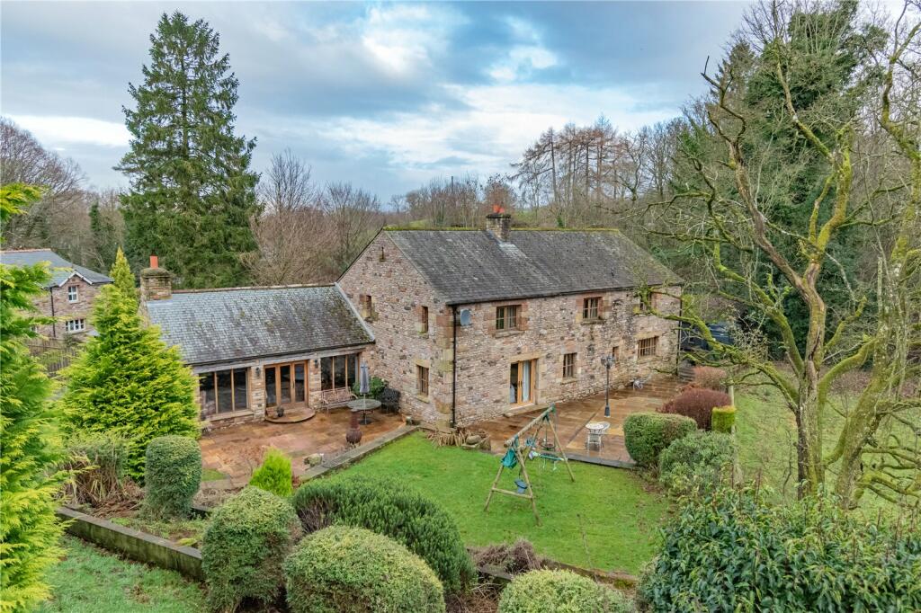 5 bedroom detached house for sale in Bankfoot, Hartley, Kirkby Stephen