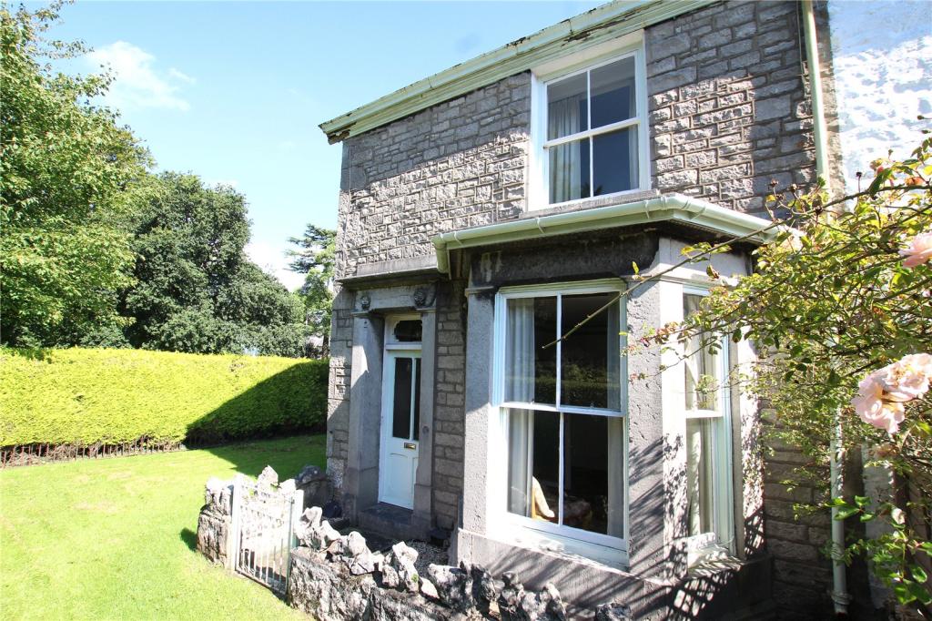 3 bedroom end of terrace house for sale in 2 Sedbergh Road, Kendal
