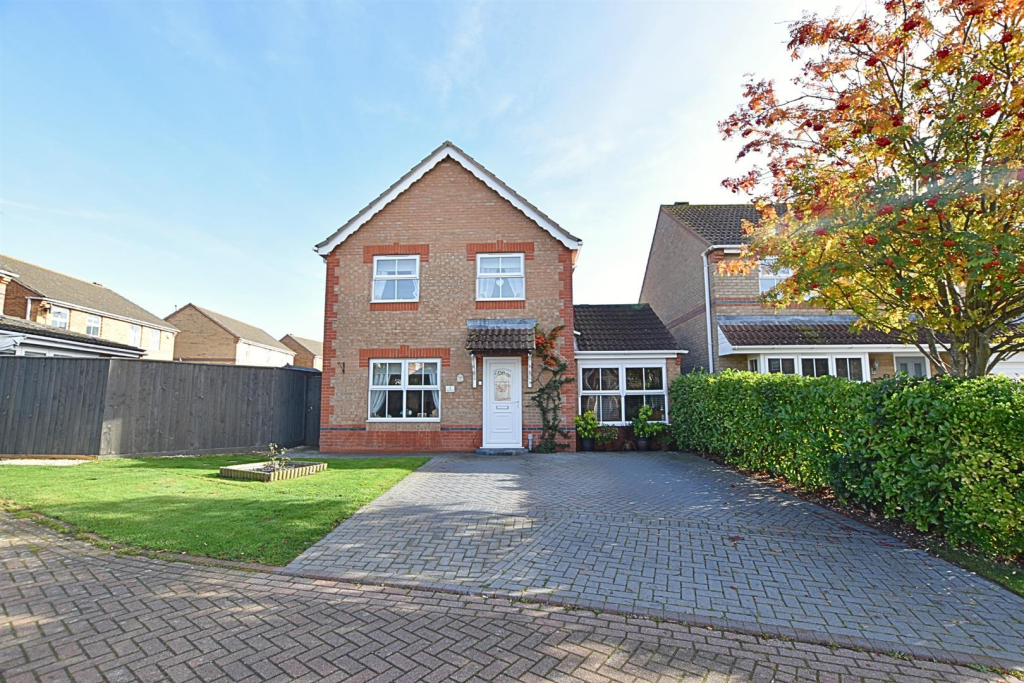 Main image of property: Bray Close, Scartho, Grimsby