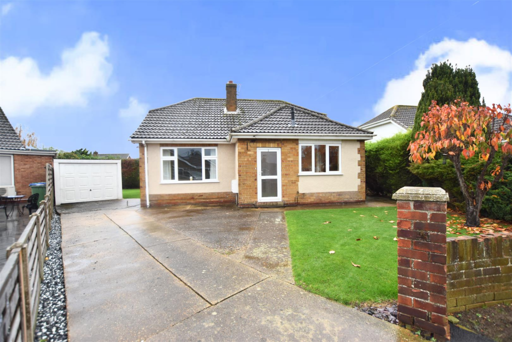 Main image of property: Lomond Grove, Humberston, Grimsby