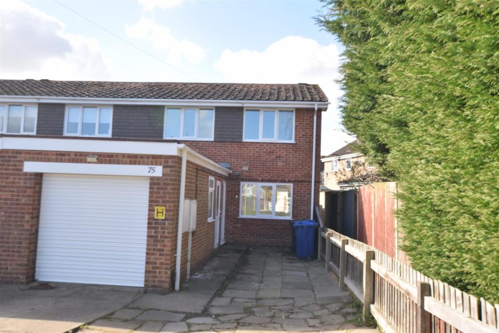 Main image of property: Hawerby Road, Laceby, Grimsby