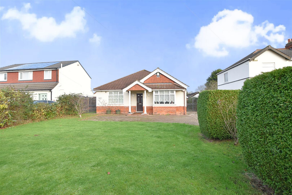 Main image of property: Louth Road, Grimsby