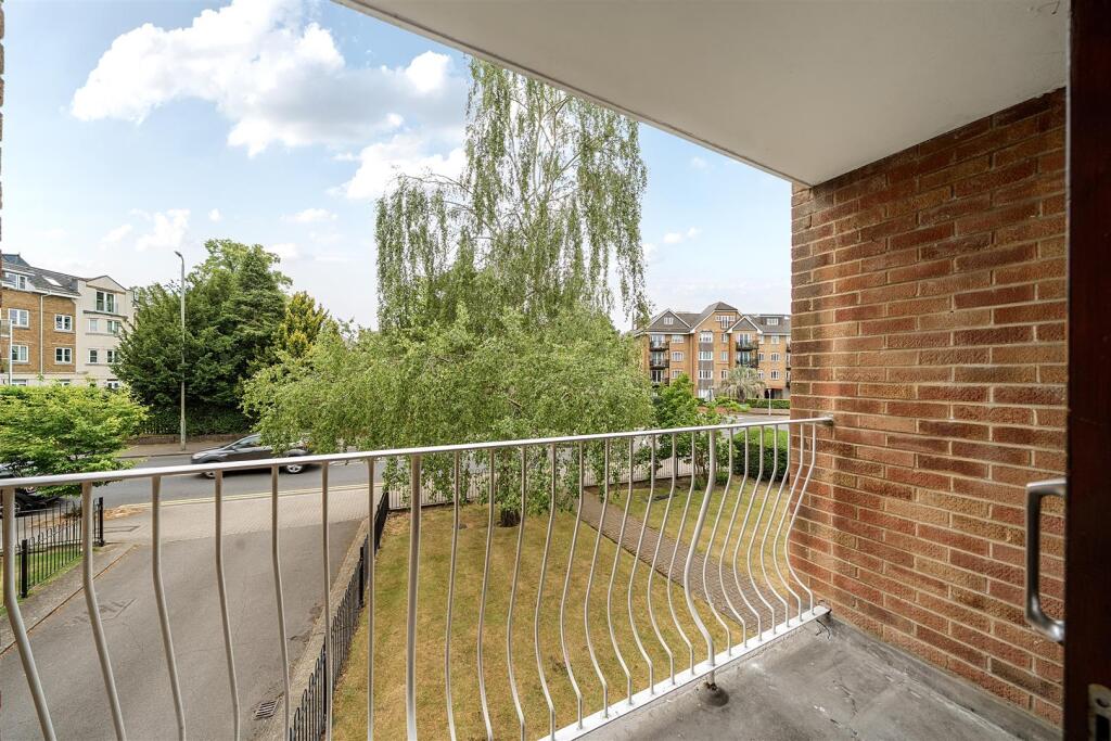 Main image of property: Bromley Road, Beckenham
