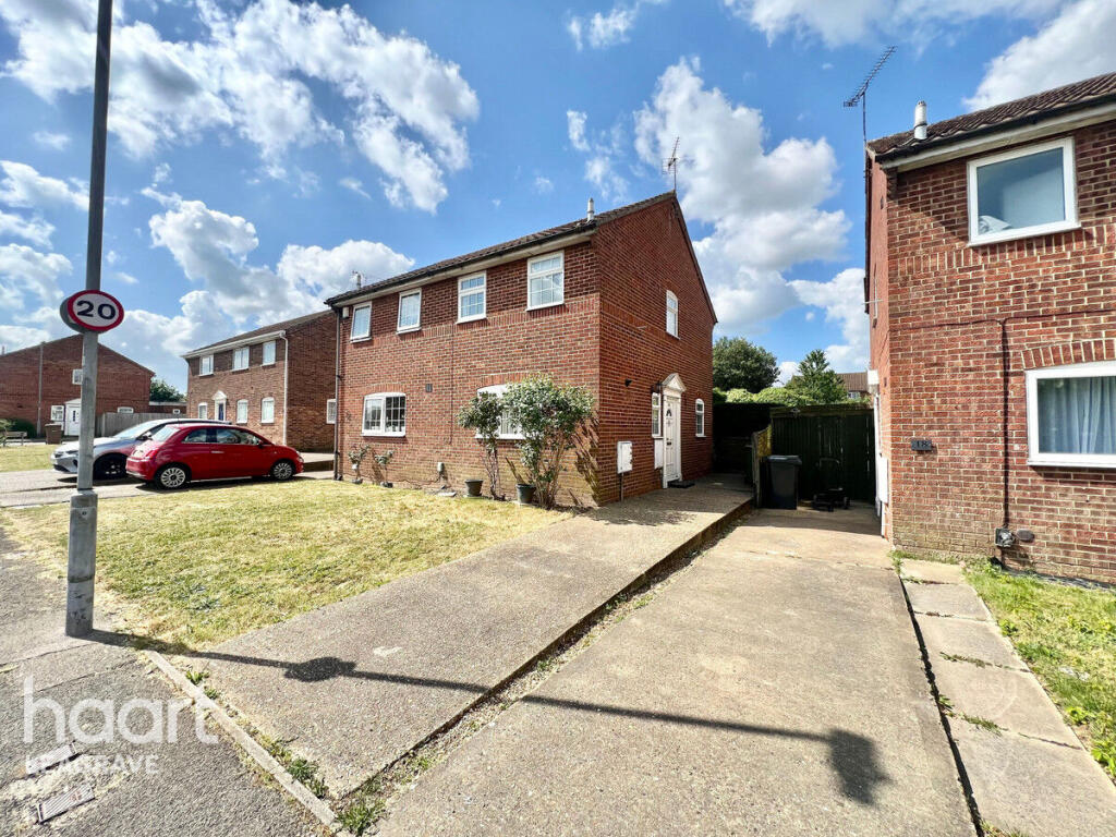 Main image of property: Bunting Road, Luton, LU4