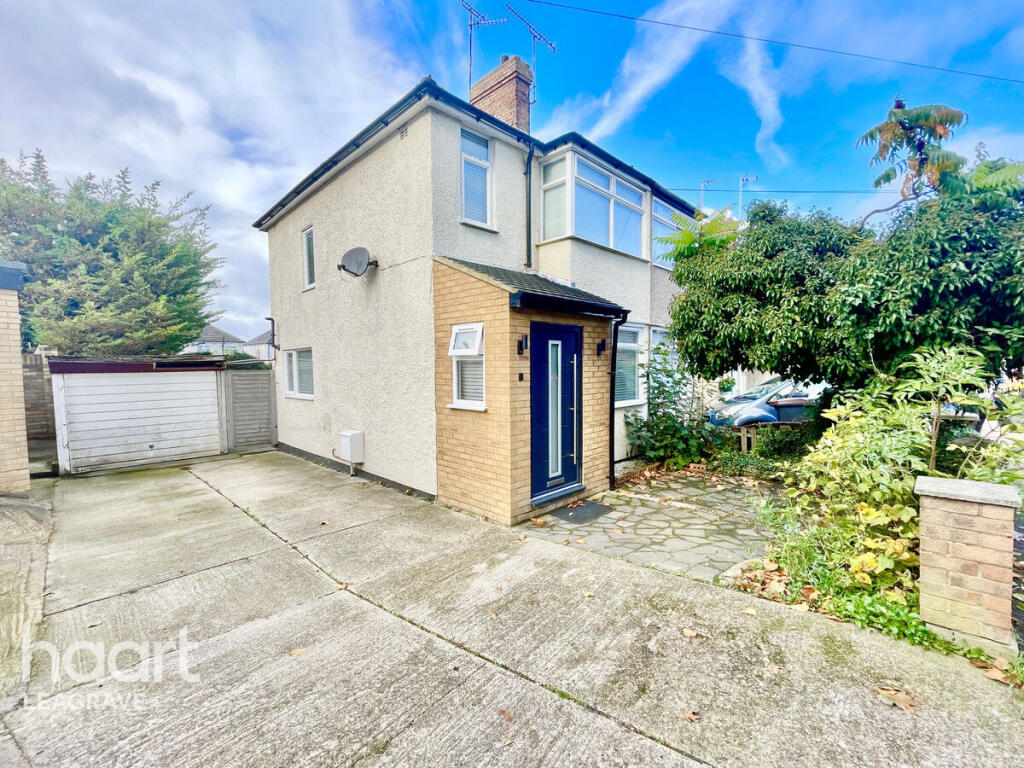 Main image of property: Tenth Avenue, Luton