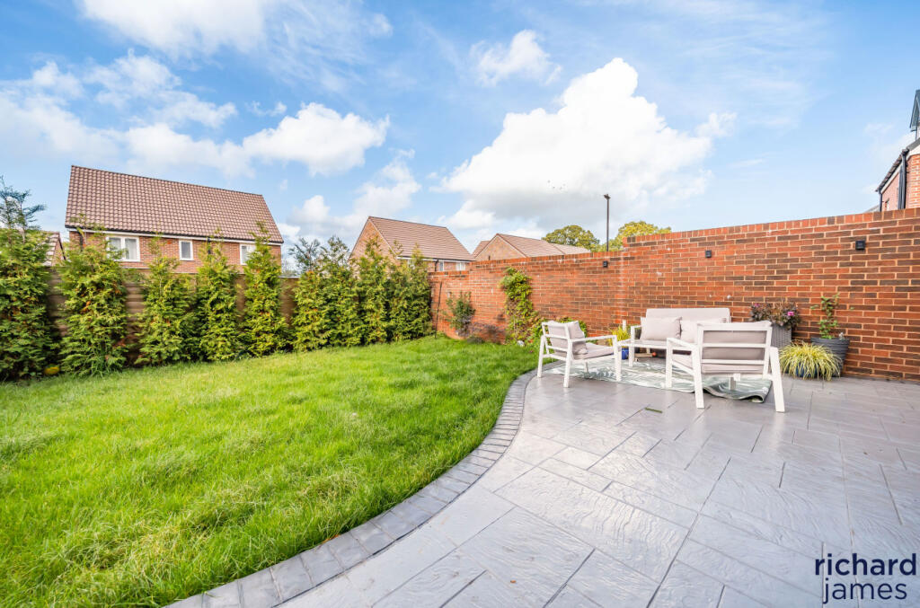 4 bedroom detached house for sale in Homington Avenue, Badbury Park