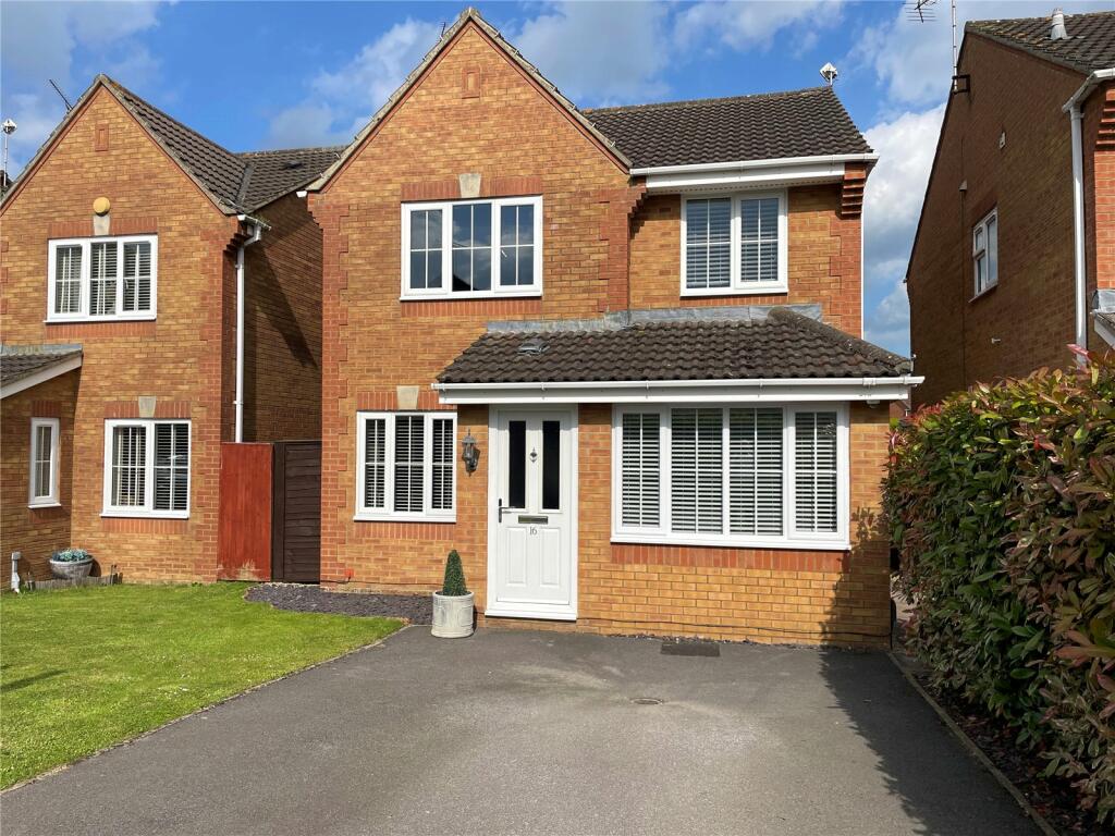 3 bedroom detached house for sale in Redbridge Close, Rushy Platt