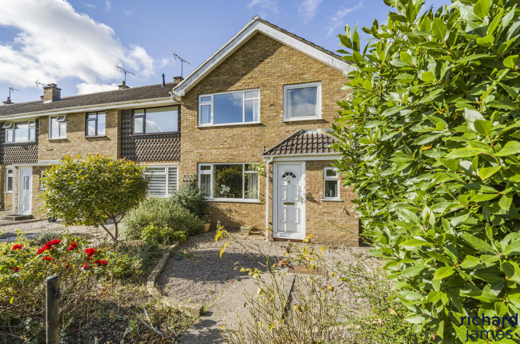 Main image of property: Gays Place, Upper Stratton, Swindon, SN2