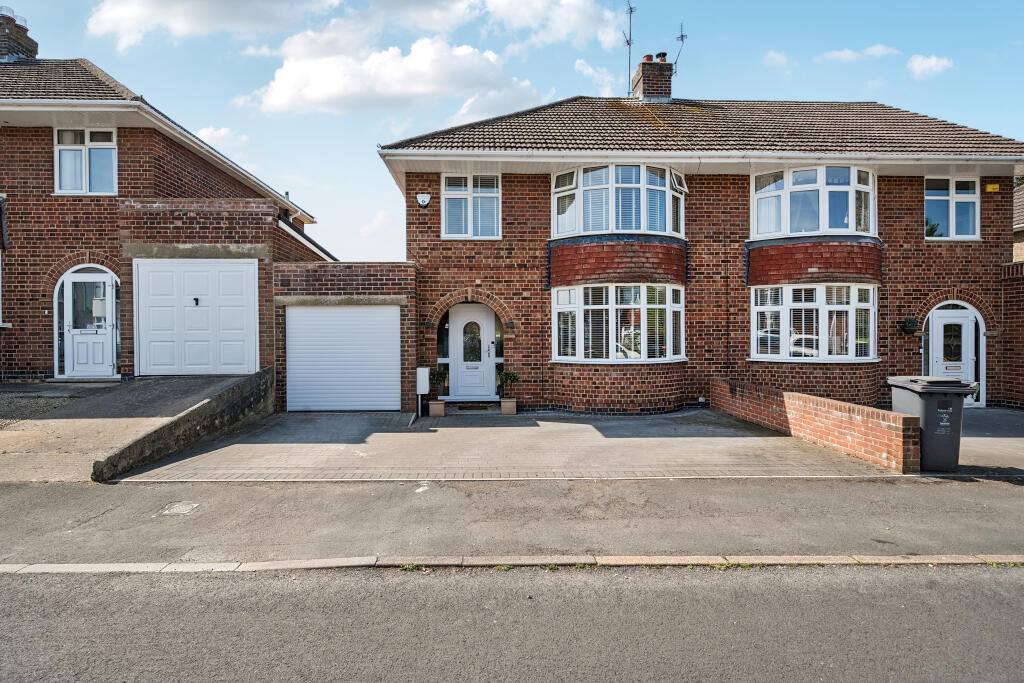 Main image of property: Farleigh Crescent, Lawn, Swindon, SN3