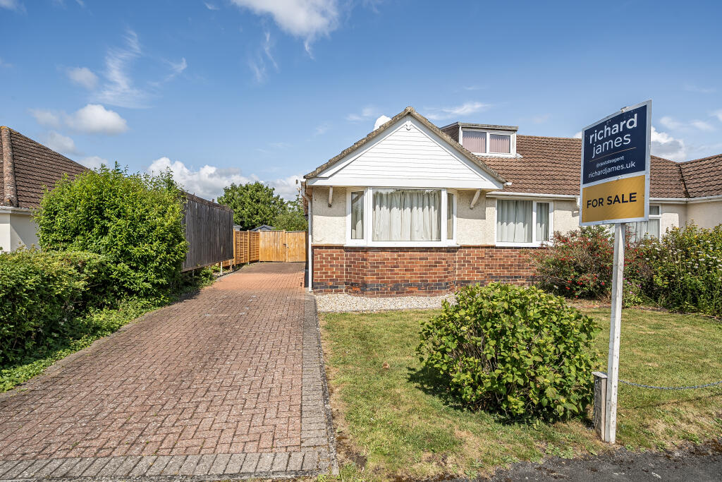Main image of property: Glenwood Close, Old Town, Swindon, SN1