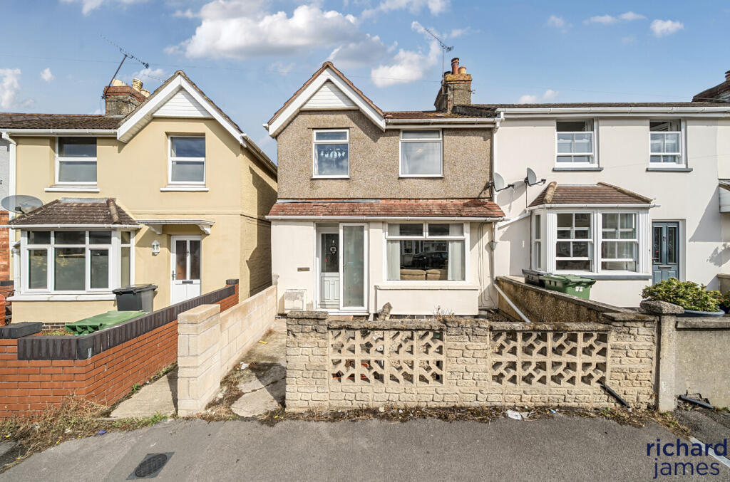 Main image of property: Ferndale Road, Swindon, SN2