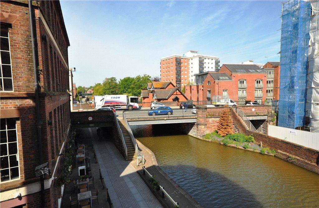 2 bedroom apartment for sale in Steam Mill Street, Chester, Cheshire, CH3