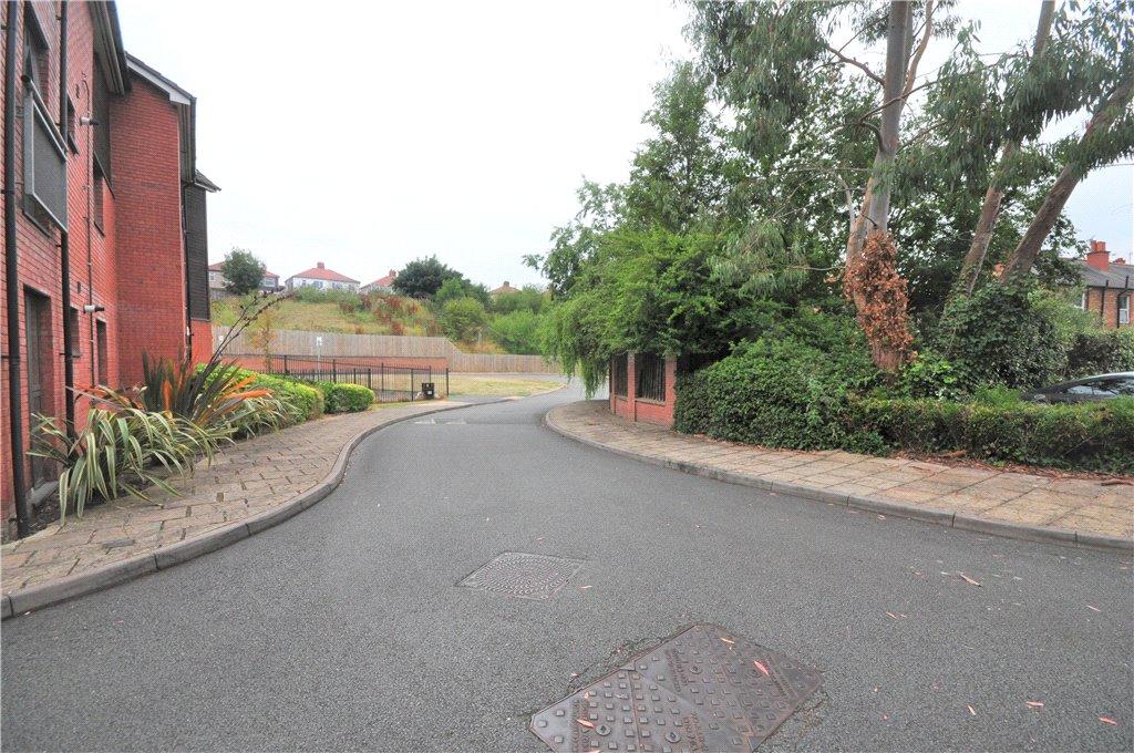 2 bedroom apartment for sale in Bentley Place, Wrexham, LL13