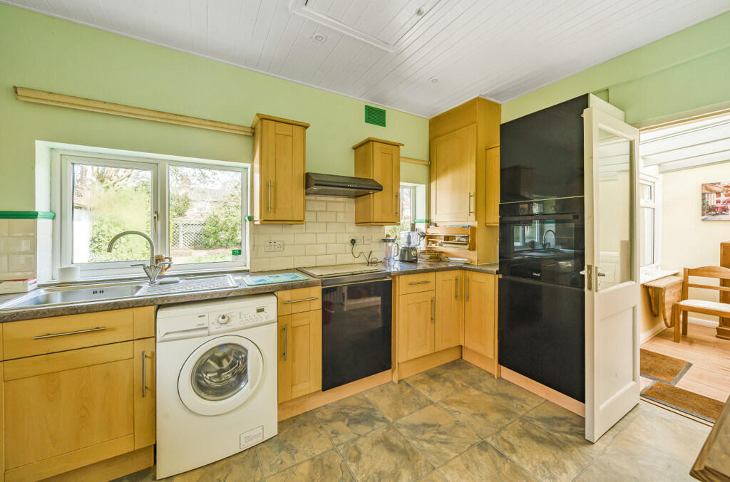 4 bedroom bungalow for sale in Glan Aber Park, Chester, Cheshire West